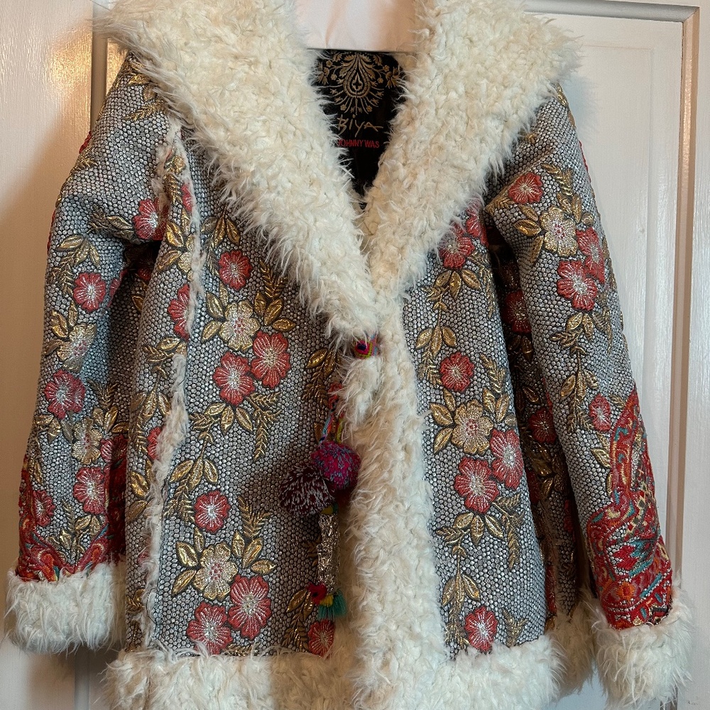 JOHNNY WAS BIYA QUARDA FLORAL JACQUARD EMBROIDERED FAUX FUR TASSEL COAT JACKET S